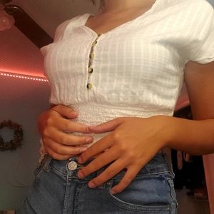 1/2 button white blouse